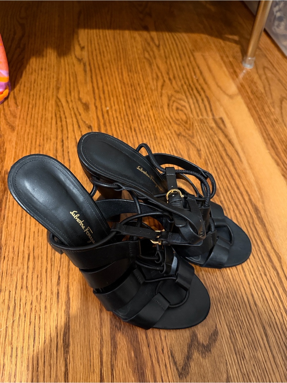 Salvatore Ferragamo Sirmio Black Leather Strappy Sandals - Picture 3 of 6
